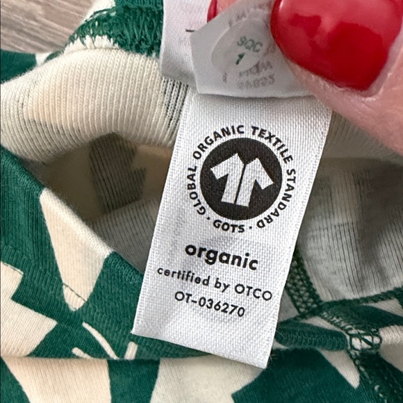 Hanna Andersson Forest Green and Cream Pajama Set - Picture 7 of 7